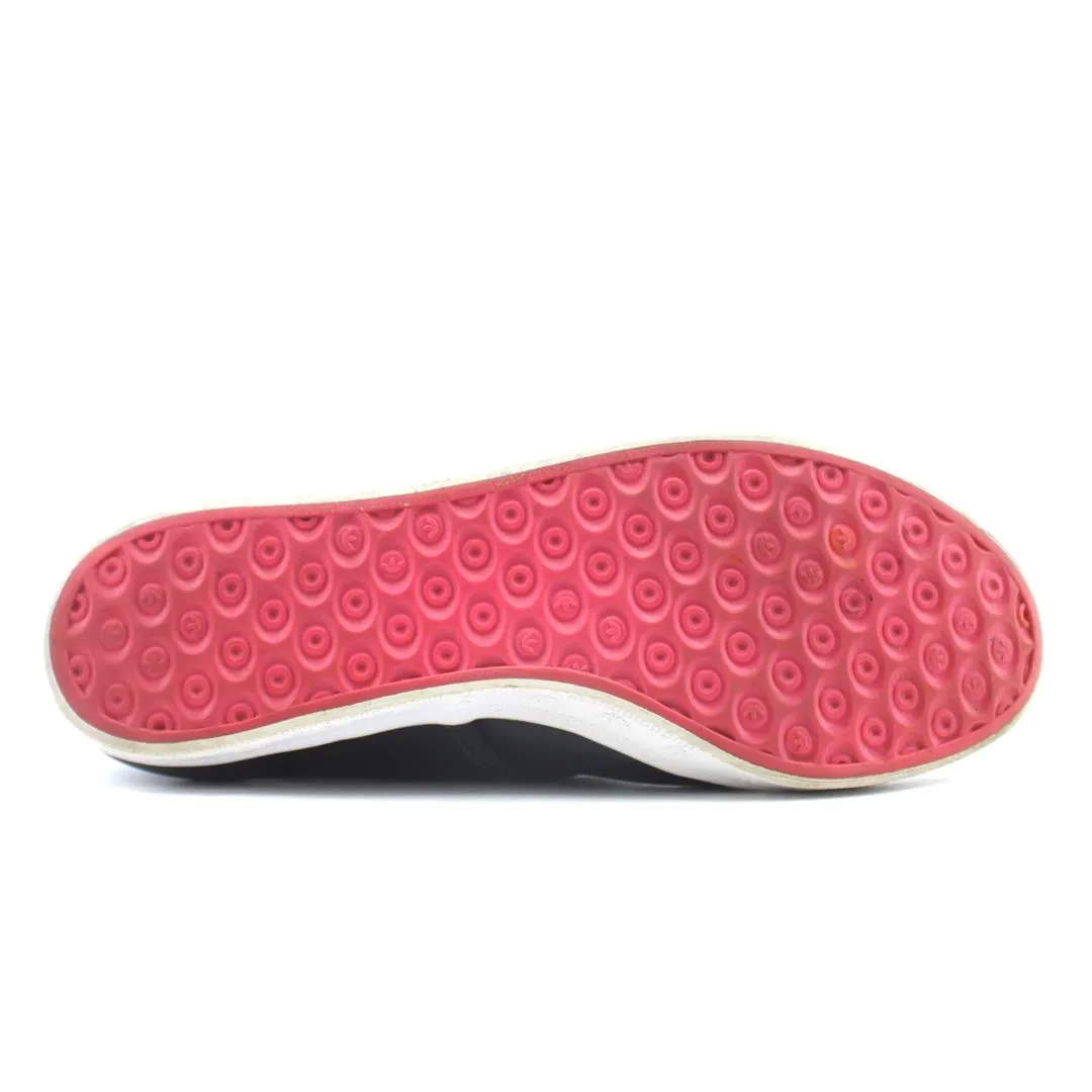 ADIDAS  ADRIA