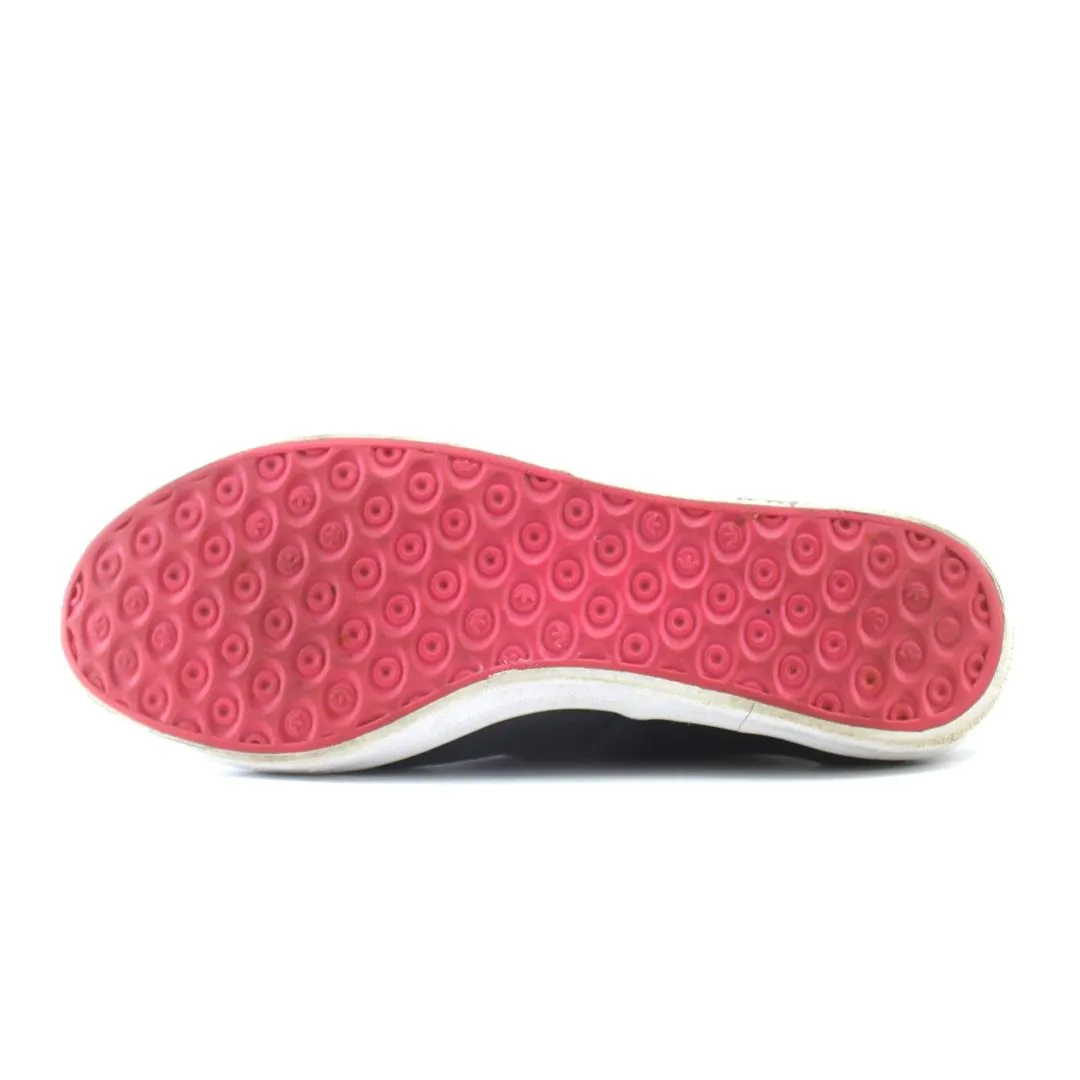 ADIDAS  ADRIA