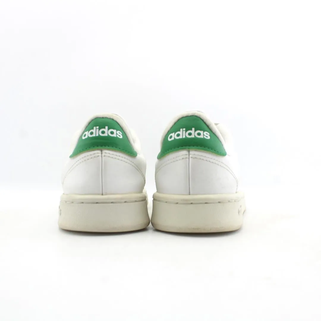 ADIDAS  ADVANTAGE