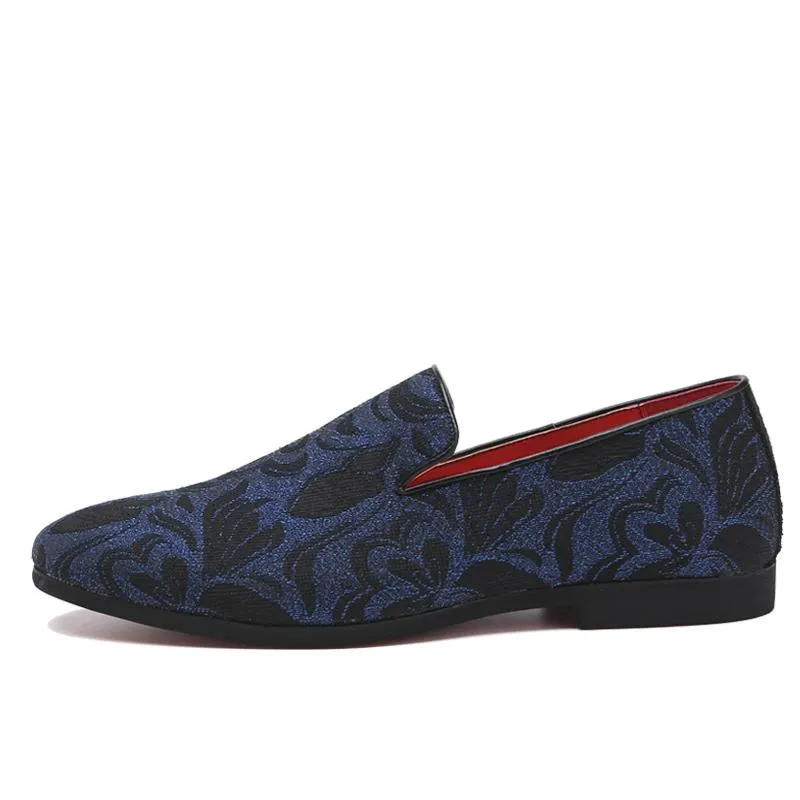 Classic Floral Pattern Embroidery Suede Men's Loafers