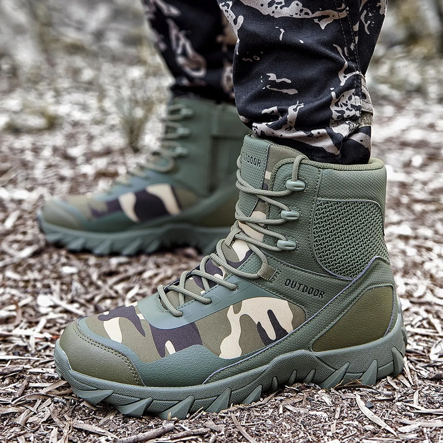 Eliogn Men's Military Tactical Boots Combat Outdoor Walk Leather Lightweight Desert Boots