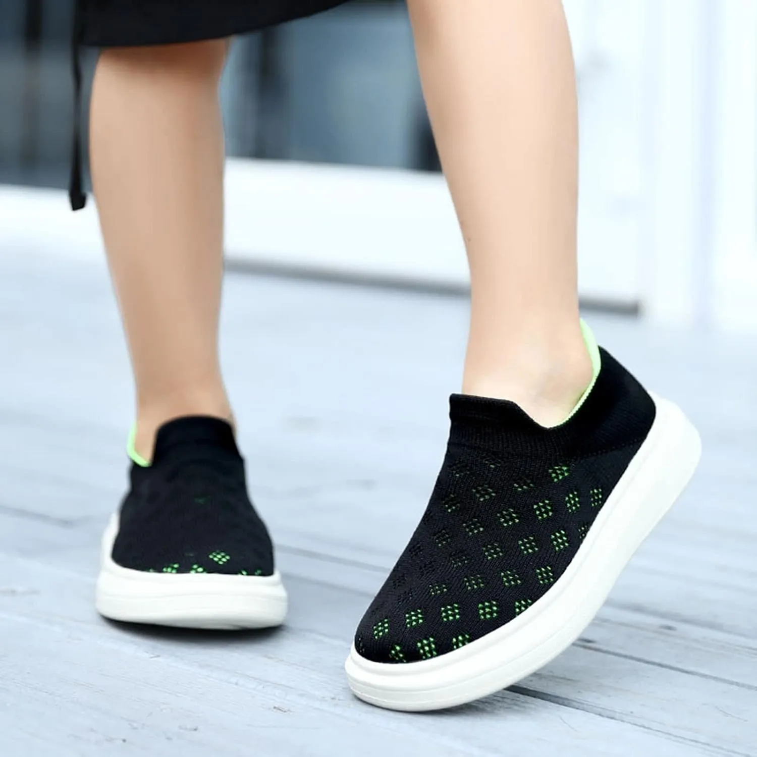 Lightweight Toddler Shoes Boys Mesh Lightweight Breathable Fashion Casual Shoes Slip On Big Kids Boy Shoes