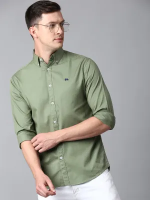 Men's Solid Dusty Green Slim Fit Casual Shirt With Button Down