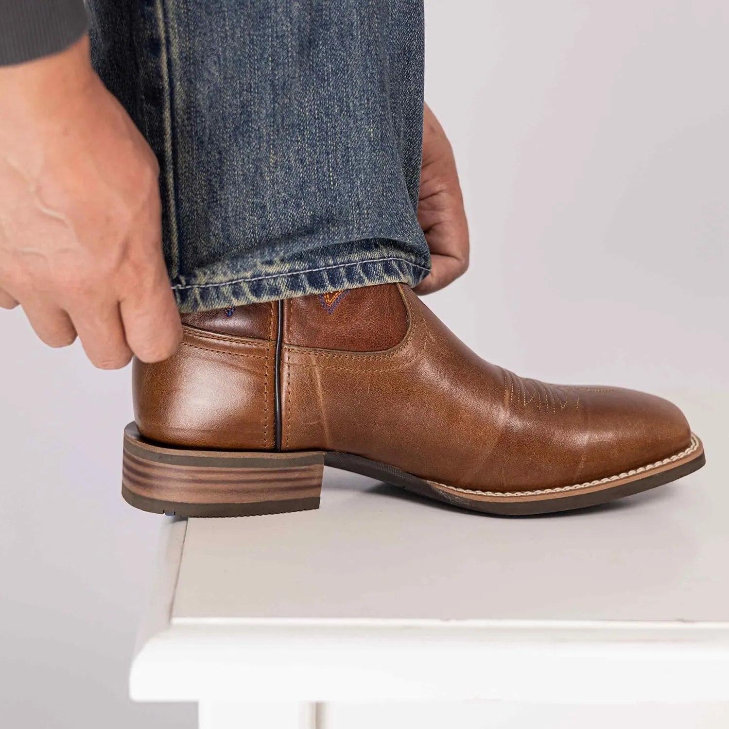 Men??s Western Cowboy Boots, Fashionable Embroidered Full Grain Leather, Square Toe Pull-On, 4-Layer Composite Sole, Slip-Resistant Work & Riding Boots