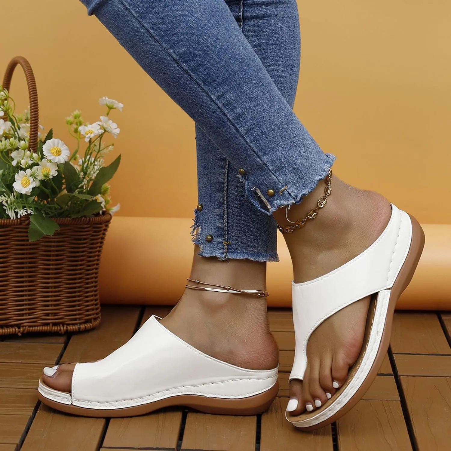 Orthopedic Sandals for Women Summer Arch Support Flat Wide Width Leather Wedge Sandals Damping Sole Walking Shoes2