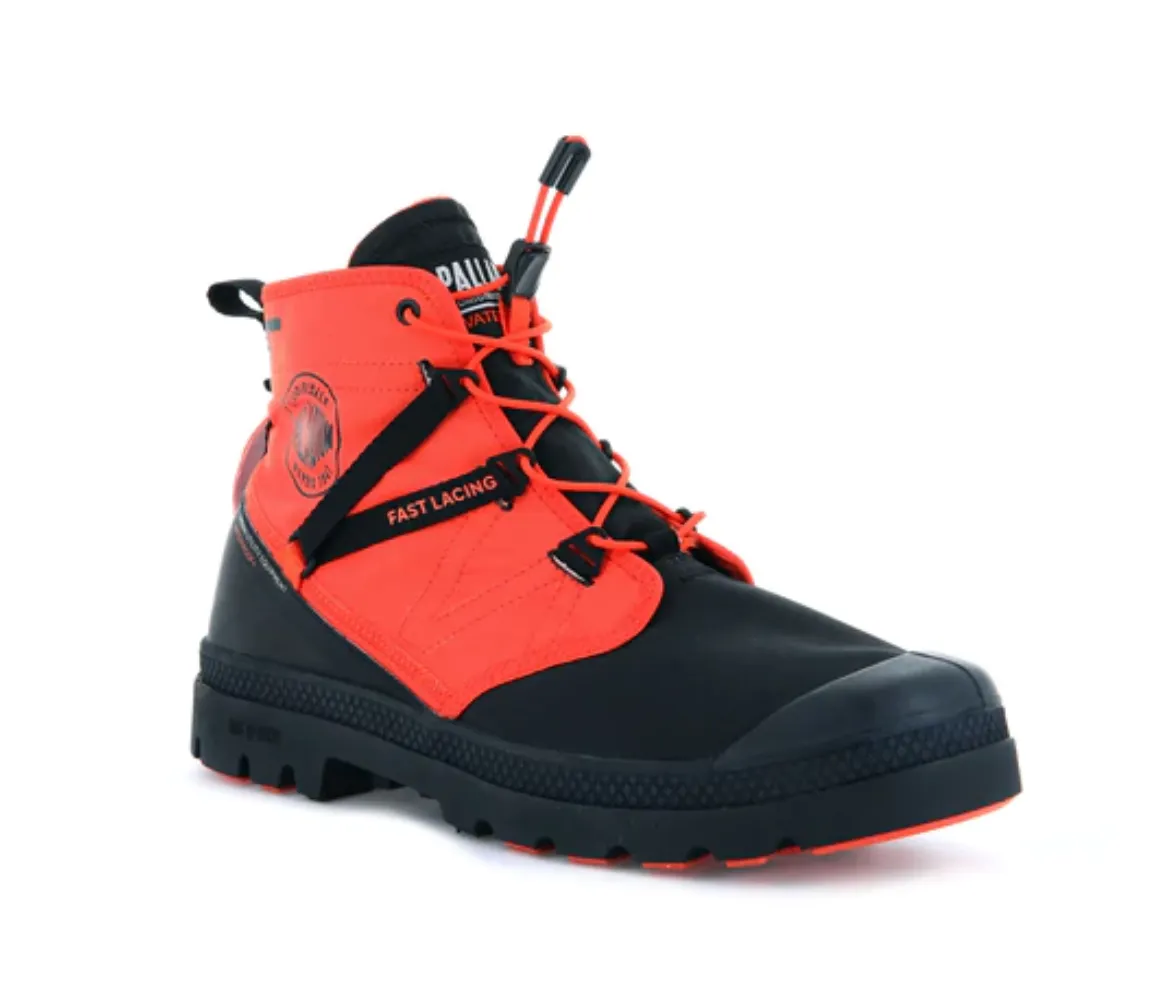 Palladium | Pampa Travel Lite   Waterproof Firecracker Sneakers Black - Men